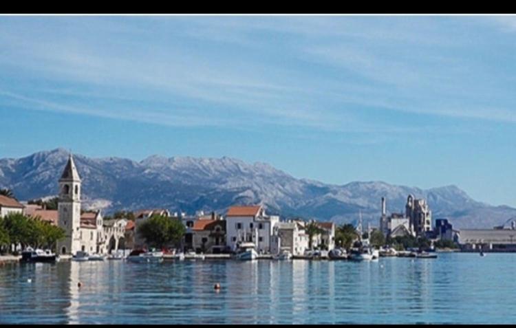 Apartman Mila Apartment Kastela Bagian luar foto