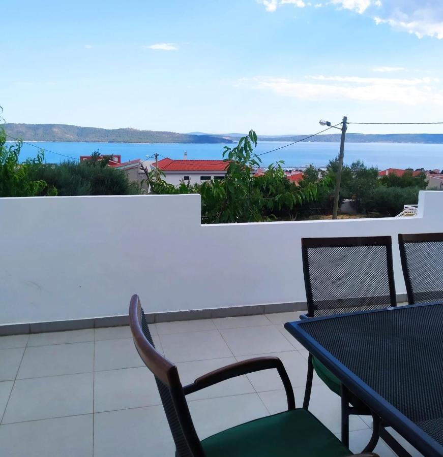 Apartman Mila Apartment Kastela Bagian luar foto