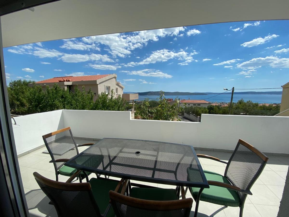 Apartman Mila Apartment Kastela Bagian luar foto
