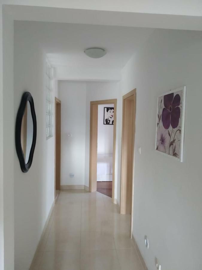 Apartman Mila Apartment Kastela Bagian luar foto